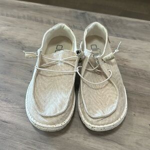 Women’s Hey Dude Wendy, Size 8